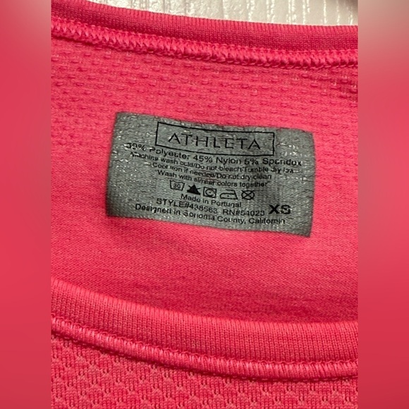 Athleta hot Neon Pink Fast Track Workout Tee women’s XS athleisure top seamless - Picture 3 of 15